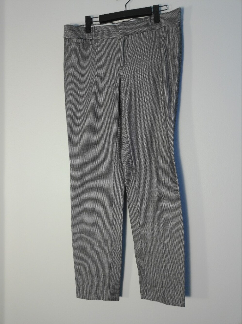Banana Republic Women's Straight Leg Dress Pants in Gray Houndstooth